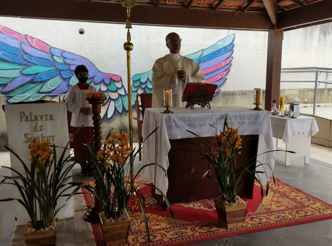 Santa Missa Domingo de Páscoa com Padre Cássio, ArqNit